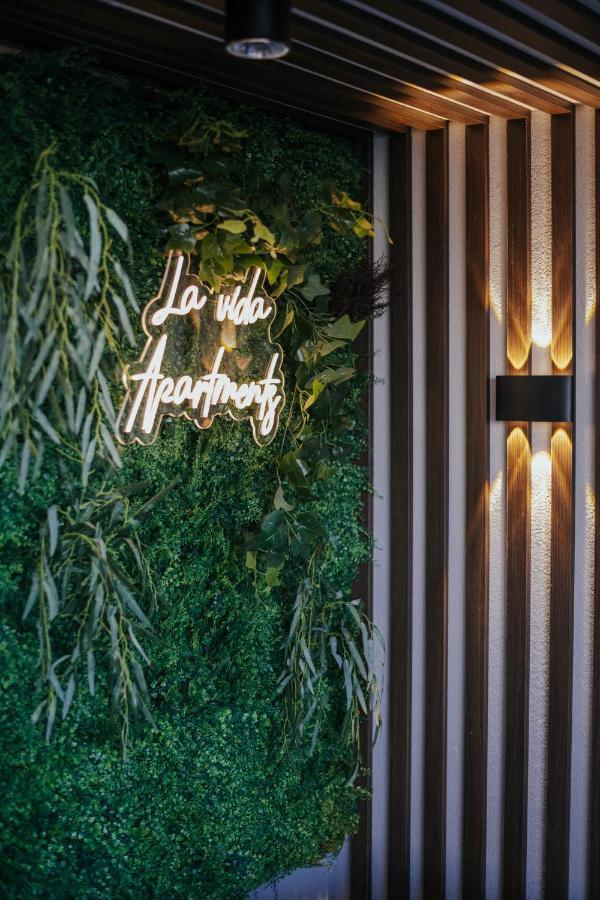 La Vida Apartments Bar Dış mekan fotoğraf